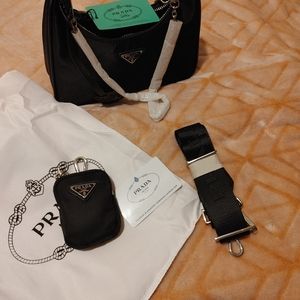 Prada Re-Edition 2005 Nylon Bag